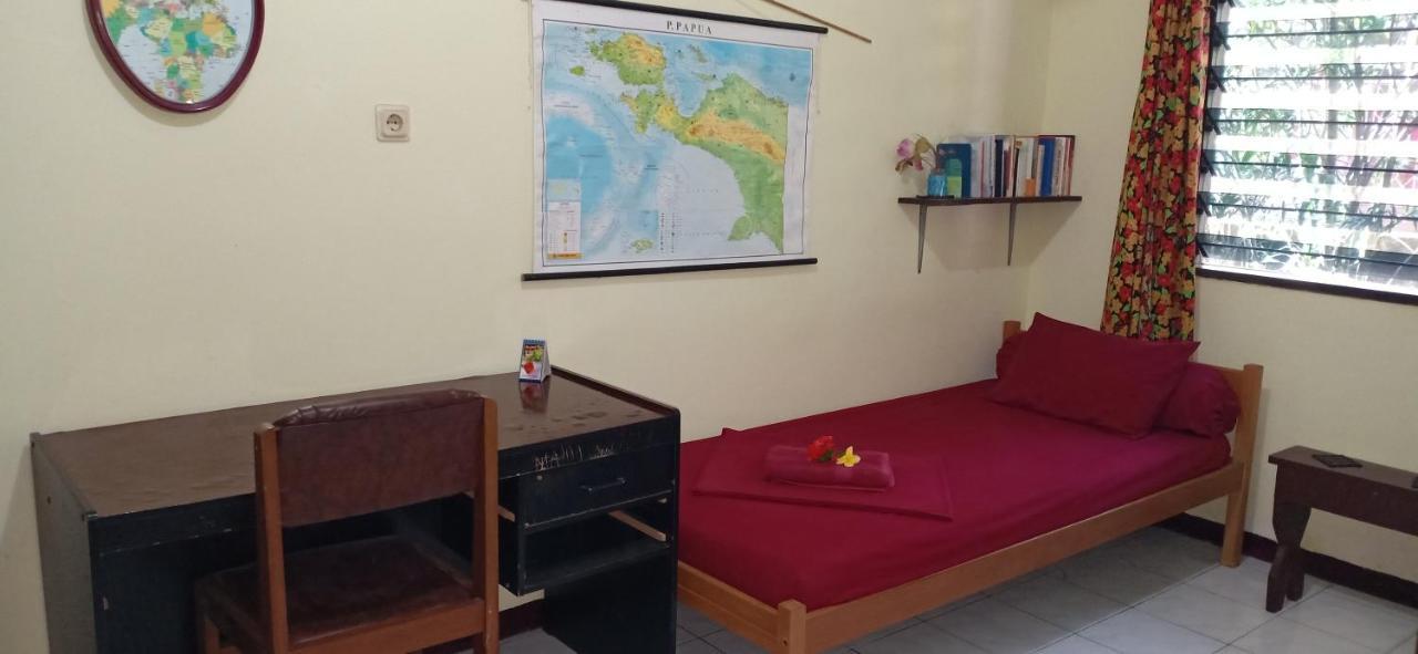 Homestay Galpera Papua 자야푸라 외부 사진