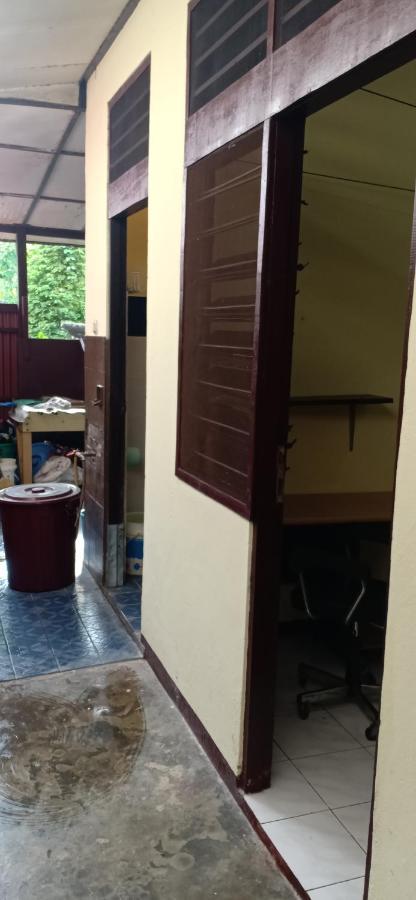 Homestay Galpera Papua 자야푸라 외부 사진