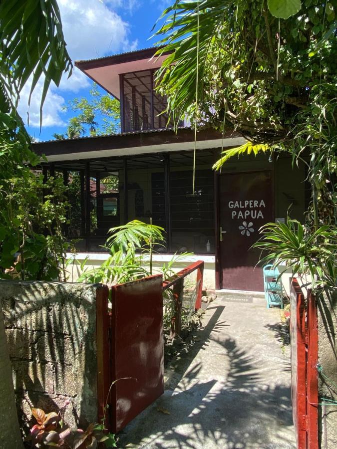 Homestay Galpera Papua 자야푸라 외부 사진
